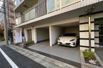 敷地内駐車場（屋内平面式）