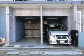敷地内駐車場（屋内平面式）