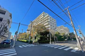 池上パークファミリア1号棟の外観（東側から）