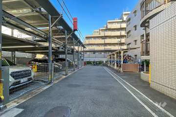 敷地内駐車場（屋外機械式）　