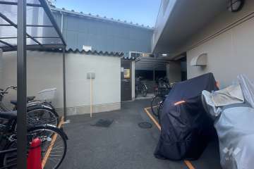バイク置き場