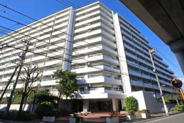 パークハイツ多摩川の外観（南東側から）