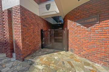 敷地の出入り口