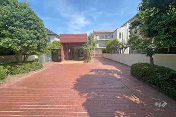 敷地の出入り口