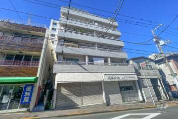 田園調布マンションの外観（南東側から）