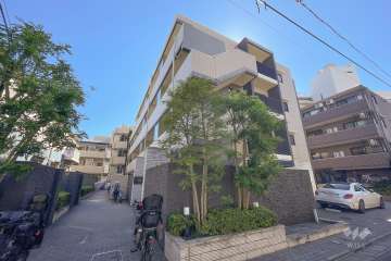 プレシス田園調布の外観（北東側から）