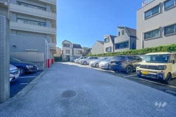 敷地内駐車場（屋外平面式）　