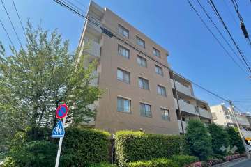 クレッセント田園調布南の外観（南東側から）