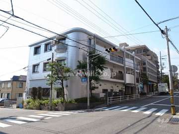 アムール夙川若松町の外観（北東側から）