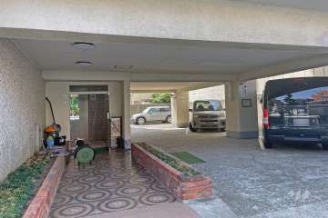 エントランスアプローチ