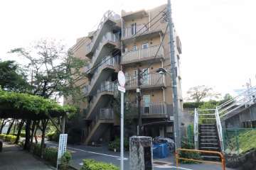 グランディ田園調布の外観(北東側から)