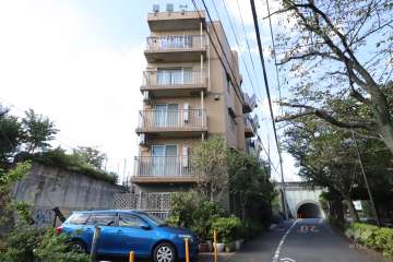 グランディ田園調布の外観(南東側から)