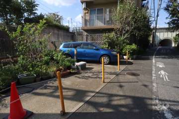 敷地内駐車場（屋外平面式）