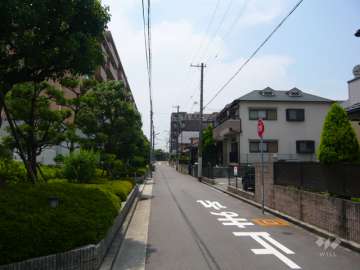 御前浜公園に近い静かな住宅地です。