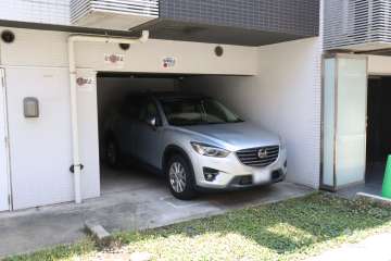 敷地内駐車場（屋内平面式）