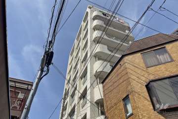 マンション雪ヶ谷の外観（南側から）