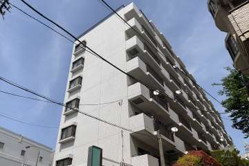 東急ドエルデュエット石川台の外観（南側から）　