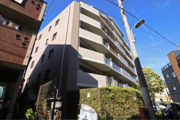 クレストコート馬込の外観(南西側から)