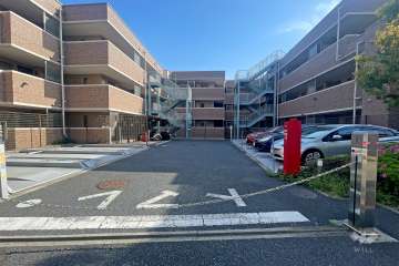 敷地内駐車場（屋外機械式）
