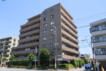 エクラン久が原の外観(南西側から)