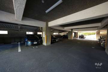 敷地内駐車場（屋内平面式）