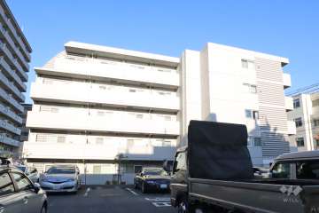 アクサス蒲田南の外観(南西側から)