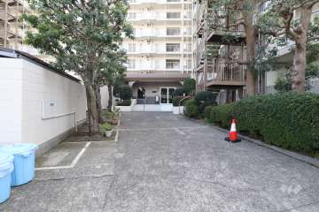 エントランスアプローチ