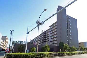 フェアコート多摩川の外観(北西側から)