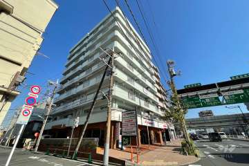 東糀谷ダイヤモンドマンションの外観（西側から）