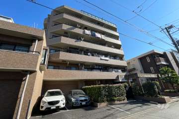 グランイーグル蒲田東の外観（北西側から）