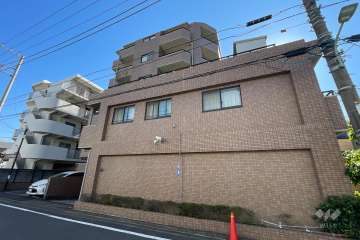 グランイーグル蒲田東の外観（北西側から）