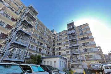 ニューライフマンション東糀谷の外観（北側から）