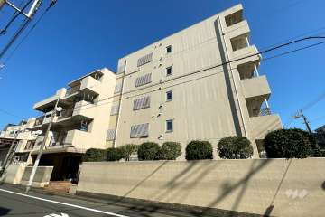 ファミール東糀谷の外観（南西側から）
