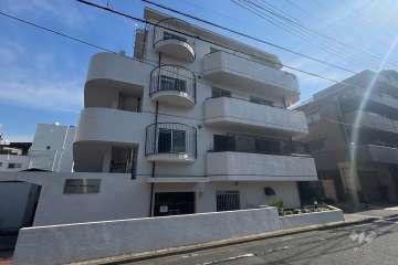 パレス京浜蒲田の外観（西側から）