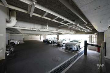 敷地内駐車場（屋内平面式）