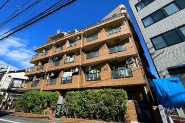 グランイーグル南蒲田の外観（南東側から）