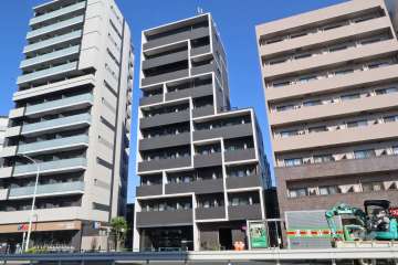 ステージグランデ蒲田アジールコートの外観(南側から)