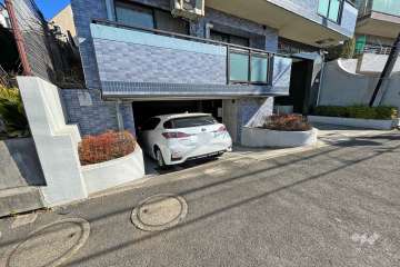 敷地内駐車場（屋内平面式）