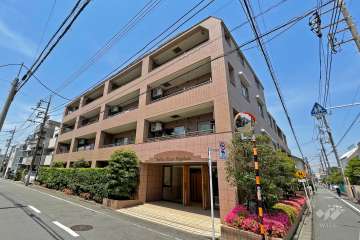 ガーデンホーム久が原の外観（南東側から）