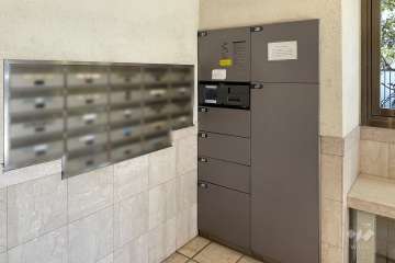 宅配ボックスと共用ポスト