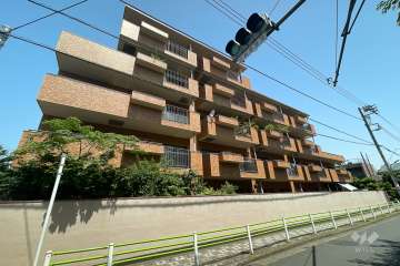 南雪ヶ谷ハイデンスの外観（南側から）