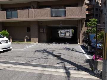 敷地内駐車場（屋外平面式）