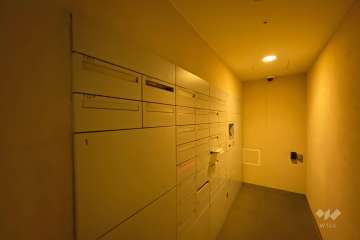 集合ポストと宅配ボックス