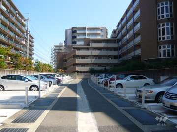 敷地内駐車場（屋外機械式）