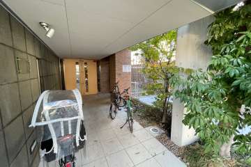 エントランスアプローチ