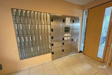 共用ポストと宅配ボックス