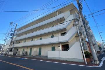 セザール南馬込の外観（北側から）　