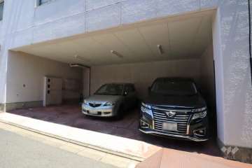 敷地内駐車場（屋内平面式）