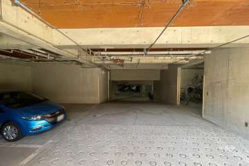 敷地内駐車場（屋内平面式）