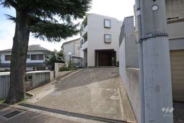 マンション南馬込台の外観(北東側から)